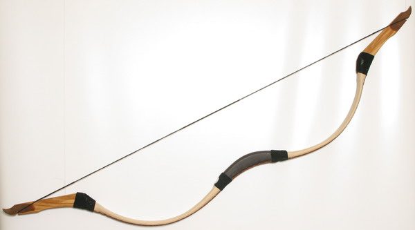 Traditional Hungarian recurve bow TI/151-0