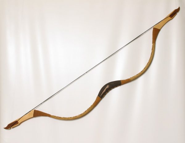 Traditional Mongolian recurve bow TI/101-0