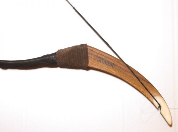 Horn plate and leather decorated Traditional Hungarian bow T/337-1640